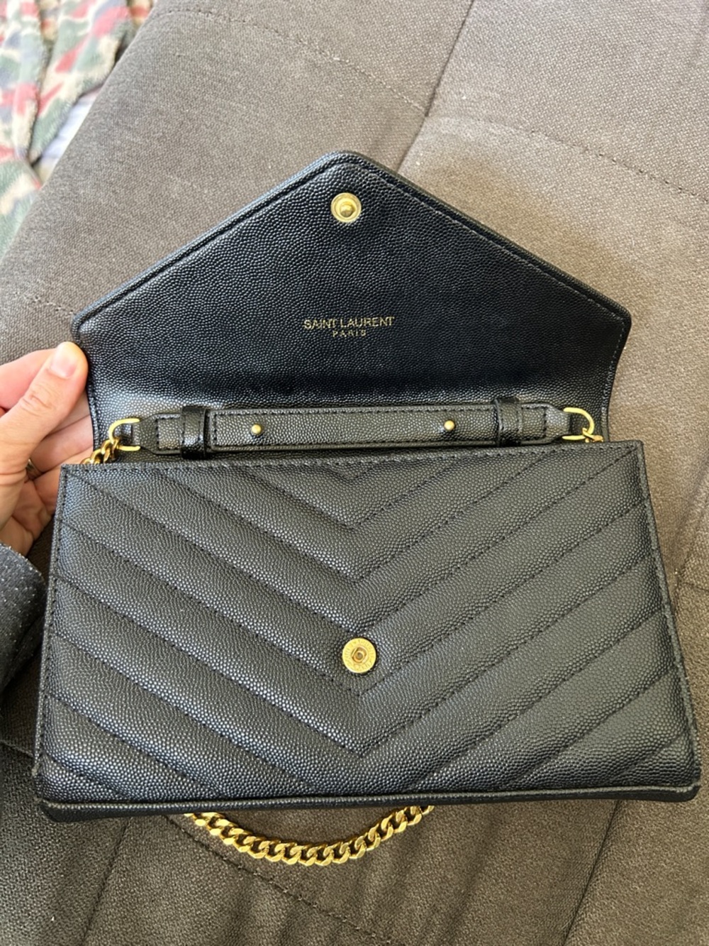 Saint Laurent Black Quilted Crossbody with Gold Chain - Picture 5 of 15